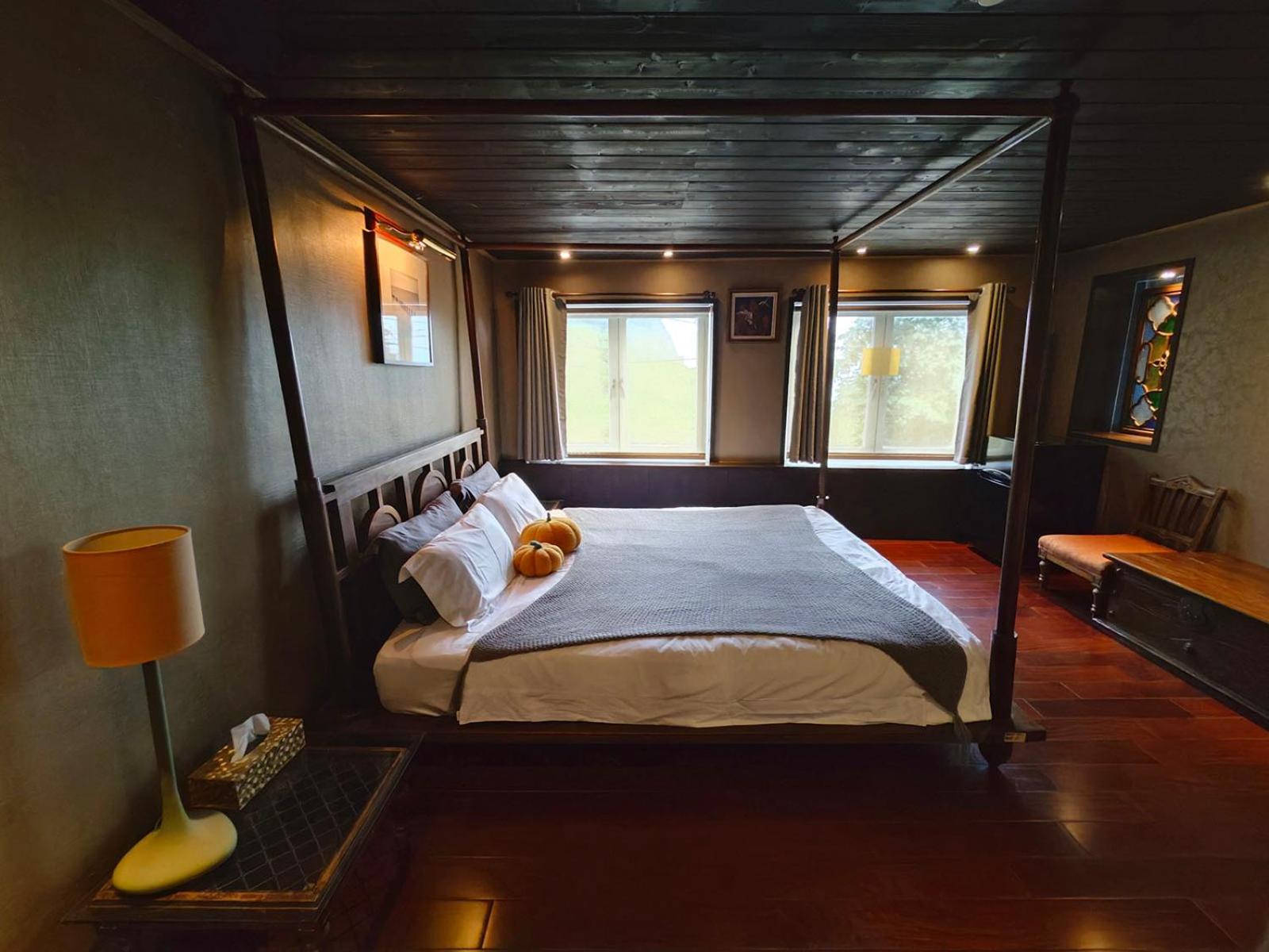 เอาเวอร์ โฮม 187 Bed & Breakfast จิ่วเฟิ่น ภายนอก รูปภาพ