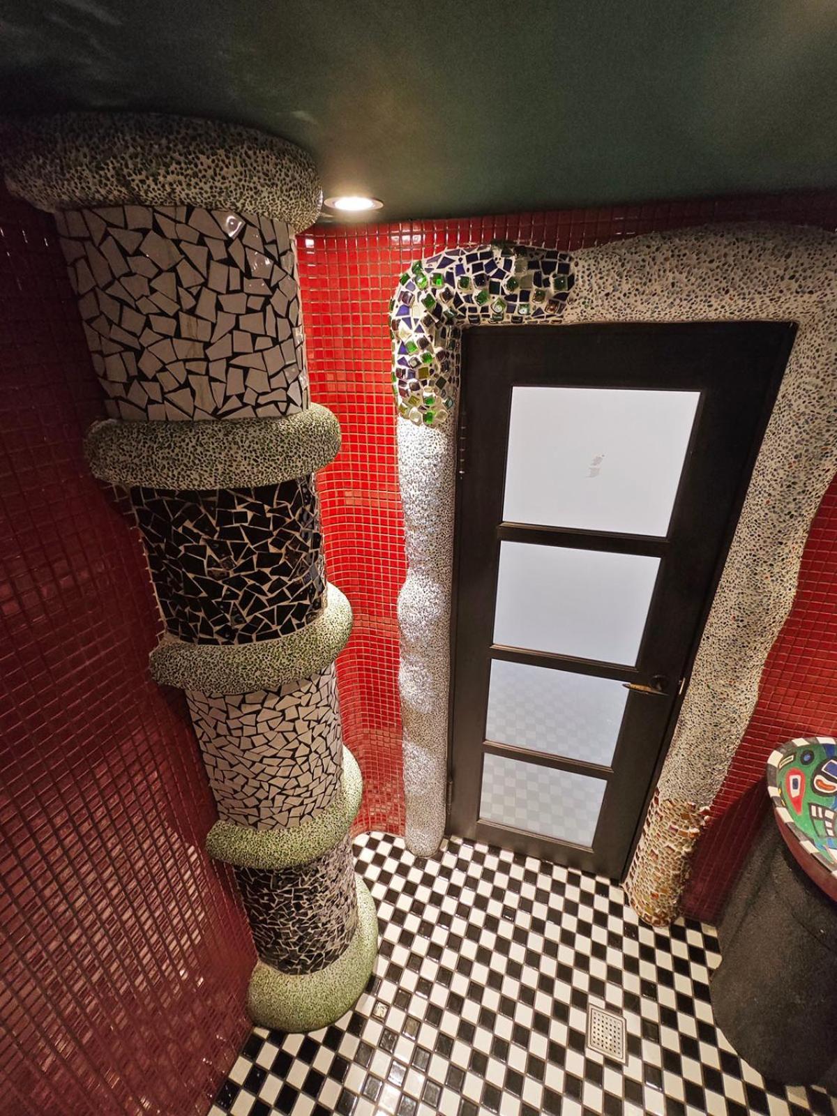 เอาเวอร์ โฮม 187 Bed & Breakfast จิ่วเฟิ่น ภายนอก รูปภาพ