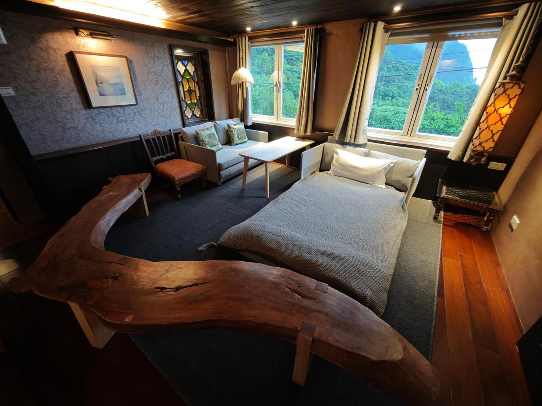 เอาเวอร์ โฮม 187 Bed & Breakfast จิ่วเฟิ่น ภายนอก รูปภาพ